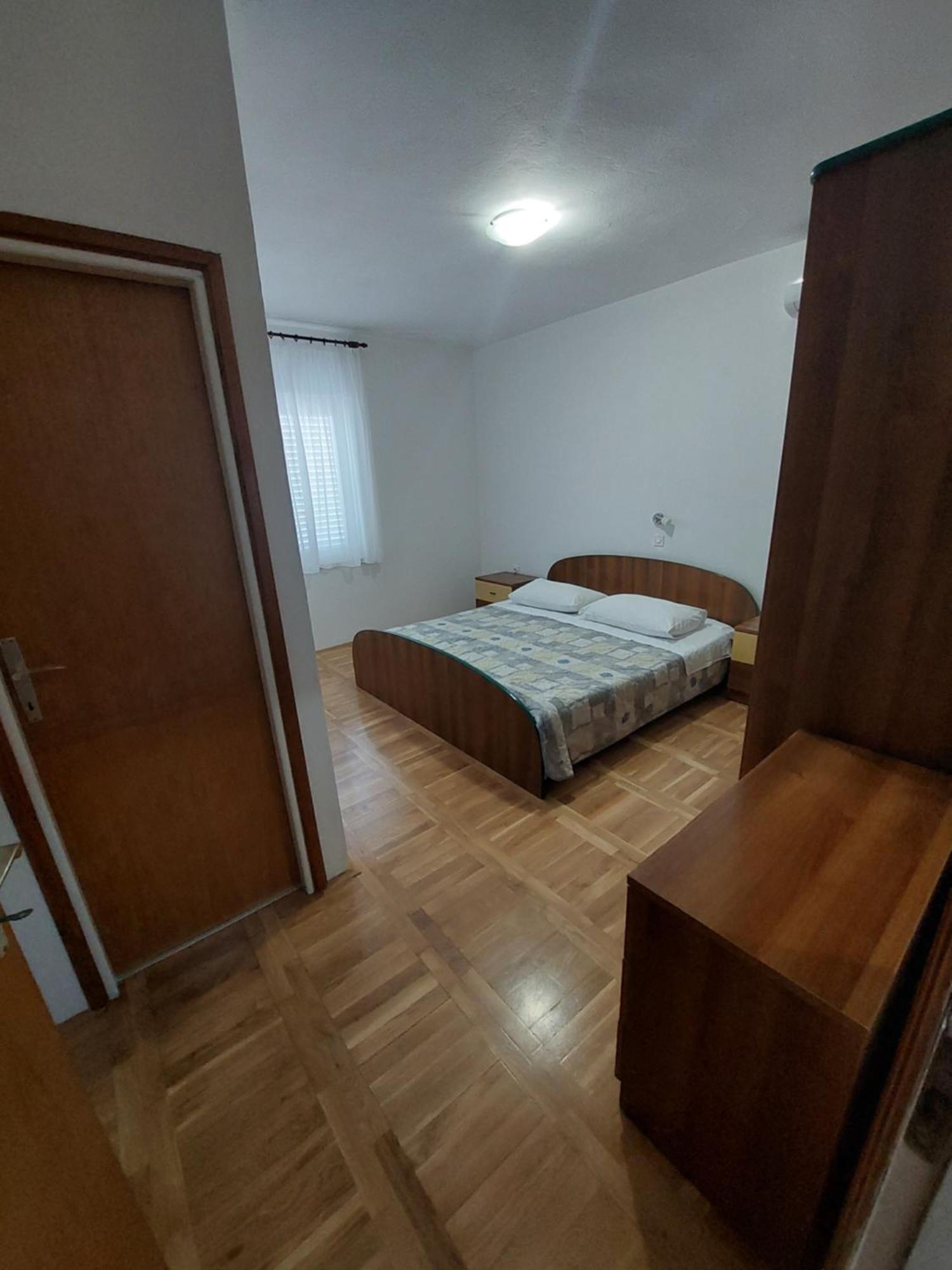 Apartments Mlacovic Rab Town Habitación foto